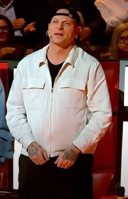 Men’s White Zip-Up Casual Jacket - Image 3